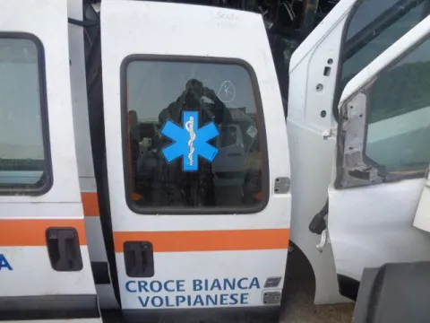 Πόρτα Πίσω Δεξιά Δίφυλλη Με Τζάμι για FIAT SCUDO (2004 - 2007) (220P) *Γ* Πόρτα Πίσω Δεξιά Δίφυλλη Με Τζάμι για FIAT SCUDO (2004 - 2007) (220P) *Γ*