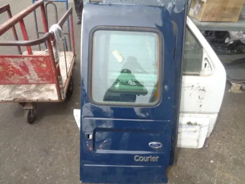 Πόρτα Πίσω Δεξιά Δίφυλλη Με Τζάμι για FORD COURIER (1986 - 1998) *Γ* Πόρτα Πίσω Δεξιά Δίφυλλη Με Τζάμι για FORD COURIER (1986 - 1998) *Γ*