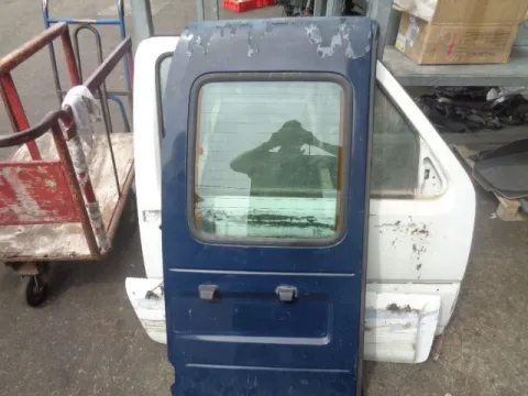 Πόρτα Πίσω Αριστερή Δίφυλλη Με Τζάμι για FORD COURIER (1986 - 1998) *Γ* Πόρτα Πίσω Αριστερή Δίφυλλη Με Τζάμι για FORD COURIER (1986 - 1998) *Γ*