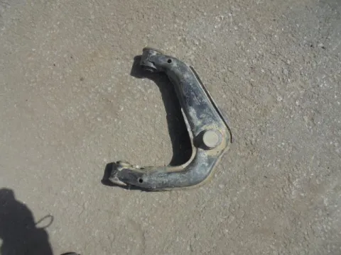 Ψαλίδι Εμπρός Αριστερό Άνω για NISSAN D22 (1998 - 2001)    ΠΑΛΕΤΑ *1*     *223237* Ψαλίδι Εμπρός Αριστερό Άνω για NISSAN D22 (1998 - 2001)    ΠΑΛΕΤΑ *1*     *223237*