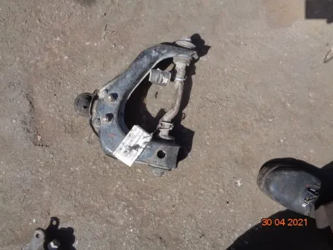 Ψαλίδι Εμπρός Αριστερό Άνω για TOYOTA HI-ACE (1992 - 1996) (H100) ΠΑΛΕΤΑ 1 *223304* Ψαλίδι Εμπρός Αριστερό Άνω για TOYOTA HI-ACE (1992 - 1996) (H100) ΠΑΛΕΤΑ 1 *223304*
