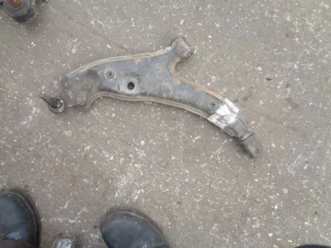 Ψαλίδι Εμπρός Αριστερό για TOYOTA STARLET (1990 - 1995) (EP80-2) ΠΑΛΕΤΑ 1 *223304* Ψαλίδι Εμπρός Αριστερό για TOYOTA STARLET (1990 - 1995) (EP80-2) ΠΑΛΕΤΑ 1 *223304*