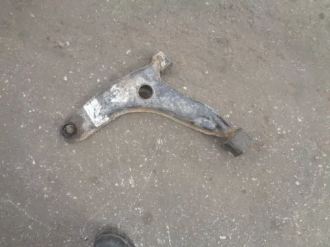 Ψαλίδι Εμπρός Αριστερό για MITSUBISHI CARISMA (1996 - 1999) (DA) , (1999 - 2004) (DA) Ψαλίδι Εμπρός Αριστερό για MITSUBISHI CARISMA (1996 - 1999) (DA) , (1999 - 2004) (DA)
