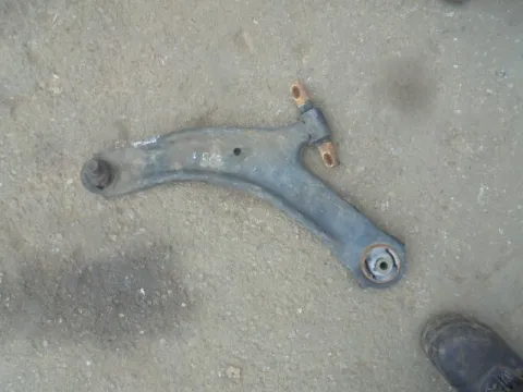 Ψαλίδι Εμπρός Αριστερό για NISSAN QASHQAI (2007 - 2010) (J10) (JJ10)    ΠΑΛΕΤΑ *1*     *223237*