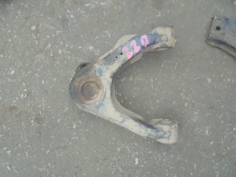 Ψαλίδι Εμπρός Δεξί Άνω για NISSAN D22 (1998 - 2001)    ΠΑΛΕΤΑ *1*     *223238* Ψαλίδι Εμπρός Δεξί Άνω για NISSAN D22 (1998 - 2001)    ΠΑΛΕΤΑ *1*     *223238*