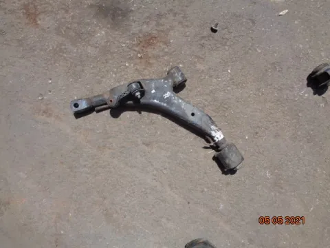Ψαλίδι Εμπρός Αριστερό για HYUNDAI ATOS MPV (1997 - 2000) (MX) , (2000 - 2003) (MX) ΠΑΛΕΤΑ 1 *223235* Ψαλίδι Εμπρός Αριστερό για HYUNDAI ATOS MPV (1997 - 2000) (MX) , (2000 - 2003) (MX) ΠΑΛΕΤΑ 1 *223235*