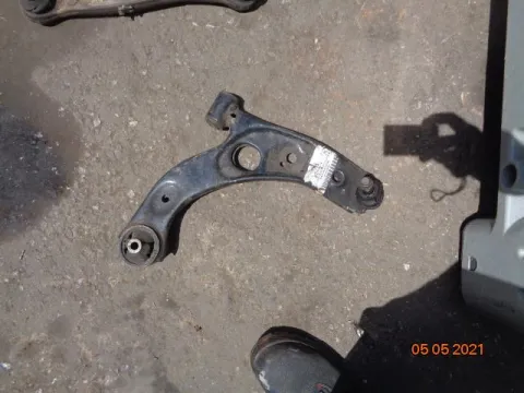 Ψαλίδι Εμπρός Δεξί για DAIHATSU CUORE (2003 - 2006) VII ΠΑΛΕΤΑ 1 *223831* Ψαλίδι Εμπρός Δεξί για DAIHATSU CUORE (2003 - 2006) VII ΠΑΛΕΤΑ 1 *223831*