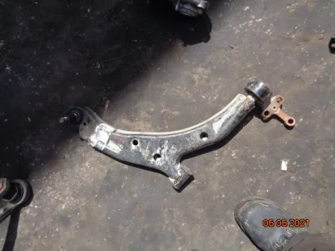 Ψαλίδι Εμπρός Δεξί για NISSAN ALMERA (2000 - 2002) (N16) , (2002 - 2006) (N16) Ψαλίδι Εμπρός Δεξί για NISSAN ALMERA (2000 - 2002) (N16) , (2002 - 2006) (N16)