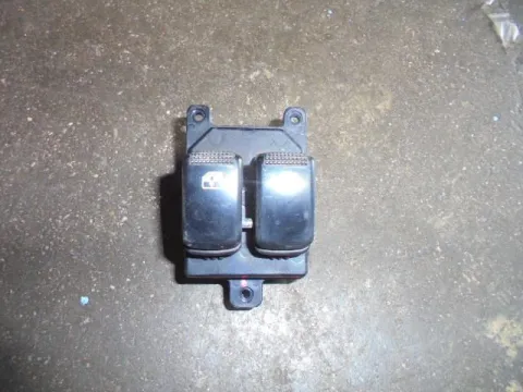 Διακόπτης Παραθύρων Κεντρικός Αριστερής 2πλος 7pin για KIA PICANTO (2004 - 2008) (BA) Διακόπτης Παραθύρων Κεντρικός Αριστερής 2πλος 7pin για KIA PICANTO (2004 - 2008) (BA)