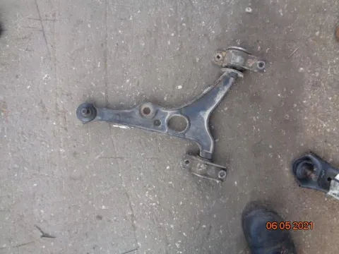 Ψαλίδι Εμπρός Δεξί για FIAT BRAVO (1995 - 2001) (182) *223370* Ψαλίδι Εμπρός Δεξί για FIAT BRAVO (1995 - 2001) (182) *223370*
