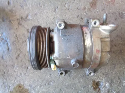 Συμπιεστής A-C (Κομπρέσορας) για CHEVROLET - DAEWOO NUBIRA (1997 - 1999) (J100) Συμπιεστής A-C (Κομπρέσορας) για CHEVROLET - DAEWOO NUBIRA (1997 - 1999) (J100)