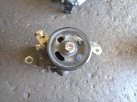 Αντλία Υδραυλικού Τιμονιού για NISSAN MICRA (1998 - 2000) (K11) Αντλία Υδραυλικού Τιμονιού για NISSAN MICRA (1998 - 2000) (K11)