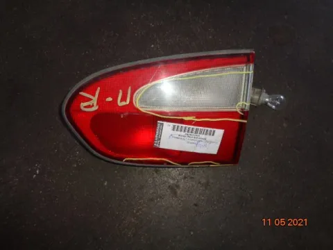 Φανάρι Πίσω Δεξί Καπού (Ελαττωματικό) για HYUNDAI H-1 STAREX (1998 - 2001) Φανάρι Πίσω Δεξί Καπού (Ελαττωματικό) για HYUNDAI H-1 STAREX (1998 - 2001)