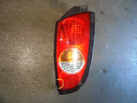 Φανάρι Πίσω Δεξί (ραγισμένο) για HYUNDAI ATOS PRIME (2001 - 2003) (MX) Φανάρι Πίσω Δεξί (ραγισμένο) για HYUNDAI ATOS PRIME (2001 - 2003) (MX)