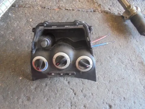 Χειριστήρια Καλοριφέρ για HYUNDAI i10 (2008 - 2011) Χειριστήρια Καλοριφέρ για HYUNDAI i10 (2008 - 2011)