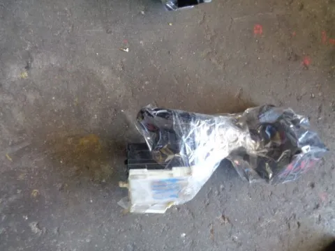 Διακόπτης Φώτων-Φλάς για SUZUKI SX4 (2007 - 2009) (RW) Διακόπτης Φώτων-Φλάς για SUZUKI SX4 (2007 - 2009) (RW)