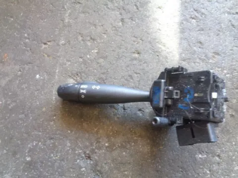 Διακόπτης Φώτων-Φλάς 202007966 για HYUNDAI i10 (2008 - 2011) Διακόπτης Φώτων-Φλάς 202007966 για HYUNDAI i10 (2008 - 2011)