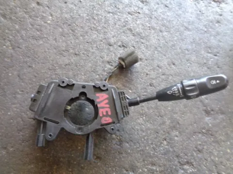 Διακόπτης Φώτων-Φλάς για CHEVROLET - DAEWOO AVEO (2007 - 2011) (T250) Διακόπτης Φώτων-Φλάς για CHEVROLET - DAEWOO AVEO (2007 - 2011) (T250)