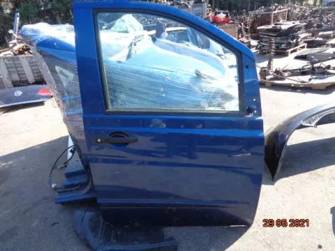 Πόρτα Εμπρός Δεξιά (Όχι Πολύ Καθαρή) για MERCEDES VITO (2004 - 2010) (W639) Πόρτα Εμπρός Δεξιά (Όχι Πολύ Καθαρή) για MERCEDES VITO (2004 - 2010) (W639)