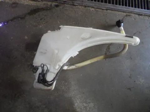 Δοχείο Υαλοκαθαριστήρων Με Μοτέρ για BMW 3 Series (2005 - 2008) (E90-1-2-3) (E90) Sedan - 4dr , (2008 - 2012) (E90-1-2-3 F-L) Δοχείο Υαλοκαθαριστήρων Με Μοτέρ για BMW 3 Series (2005 - 2008) (E90-1-2-3) (E90) Sedan - 4dr , (2008 - 2012) (E90-1-2-3 F-L)