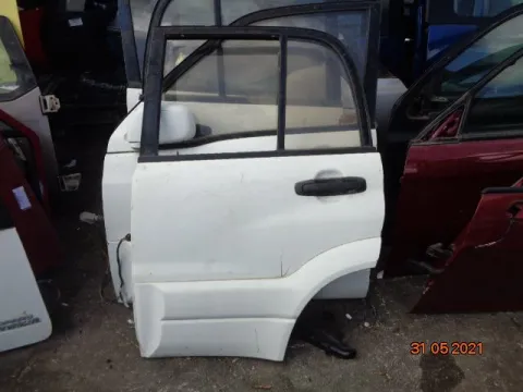 Πόρτα Πίσω Αριστερή για SUZUKI GRAND VITARA (1999 - 2001) (SQ) *Ε* Πόρτα Πίσω Αριστερή για SUZUKI GRAND VITARA (1999 - 2001) (SQ) *Ε*