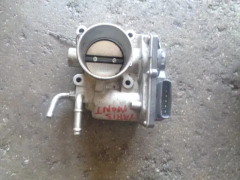 Σώμα Πεταλούδας 2203047010 για TOYOTA YARIS (2009 - 2012) (XP90) Σώμα Πεταλούδας 2203047010 για TOYOTA YARIS (2009 - 2012) (XP90)