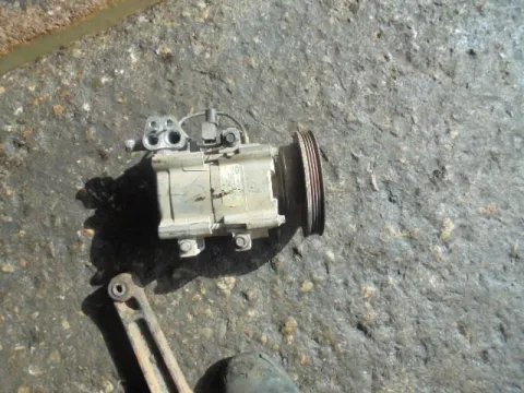 Συμπιεστής A-C (Κομπρέσορας) για HYUNDAI ACCENT (1994 - 1997) (UA) (X3) Συμπιεστής A-C (Κομπρέσορας) για HYUNDAI ACCENT (1994 - 1997) (UA) (X3)