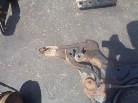 Ψαλίδι Εμπρός Αριστερό για CHEVROLET - DAEWOO KALOS (2003 - 2004) (T200) *ΔΒ*