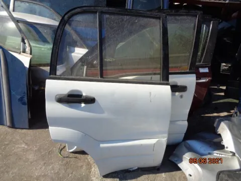Πόρτα Πίσω Δεξιά για SUZUKI GRAND VITARA (2001 - 2003) (JA) XL-7 *Ε* Πόρτα Πίσω Δεξιά για SUZUKI GRAND VITARA (2001 - 2003) (JA) XL-7 *Ε*