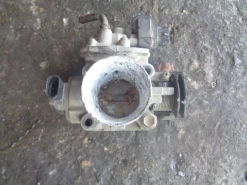 Σώμα Πεταλούδας για SUZUKI SWIFT (2006 - 2008) (RS) 1300 M13A petrol 92 2wd  (52) Σώμα Πεταλούδας για SUZUKI SWIFT (2006 - 2008) (RS) 1300 M13A petrol 92 2wd  (52)