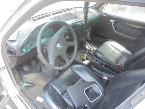 Τροπέτο Αμάξι κομπλέ Με Μηχανή και Σασμάν 184E1 Με Πίσω Άξονα Δισκόπλακες Με Ζαντολάστιχα 205/65/15 για BMW 5 Series (1981 - 1987) (E28) (E28) Sedan - 4dr 1800 (M10B18) Petrol 105 518 i *ΔΒ* - 