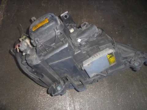 Φανάρι Εμπρός Αριστερό XENON για MERCEDES M-CLASS (2001 - 2005) (W163) -  Φανάρι Εμπρός Αριστερό XENON για MERCEDES M-CLASS (2001 - 2005) (W163) -