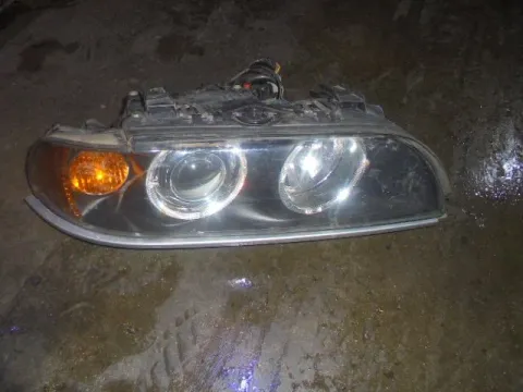Φανάρι Εμπρός Δεξί ΧΕΝΟΝ για BMW 5 Series (2000 - 2003) (E39 F-L) Φανάρι Εμπρός Δεξί ΧΕΝΟΝ για BMW 5 Series (2000 - 2003) (E39 F-L)