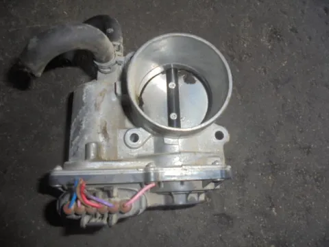 Σώμα Πεταλούδας 220300T050 για TOYOTA AVENSIS (2009 - 2012) (T270) 1600 1ZR-FAE petrol 132 Σώμα Πεταλούδας 220300T050 για TOYOTA AVENSIS (2009 - 2012) (T270) 1600 1ZR-FAE petrol 132