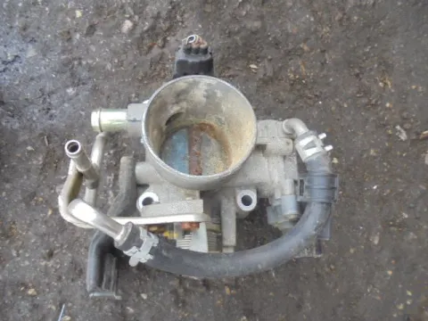 Σώμα Πεταλούδας 2227022040 για TOYOTA CELICA (1999 - 2002) (T230) Σώμα Πεταλούδας 2227022040 για TOYOTA CELICA (1999 - 2002) (T230)