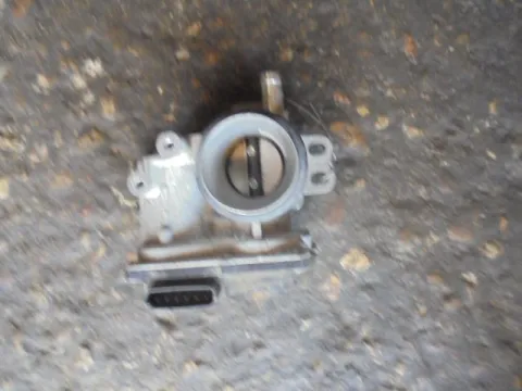 Σώμα Πεταλούδας 2203023010 για TOYOTA YARIS (2006 - 2009) (KL9) Σώμα Πεταλούδας 2203023010 για TOYOTA YARIS (2006 - 2009) (KL9)