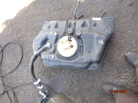 Δεξαμενή Καυσίμου (Ρεζερβουάρ) για TOYOTA YARIS (2009 - 2012) (XP90) 1400 (1ND-TV) Diesel 90 (NLP90) D-4D Δεξαμενή Καυσίμου (Ρεζερβουάρ) για TOYOTA YARIS (2009 - 2012) (XP90) 1400 (1ND-TV) Diesel 90 (NLP90) D-4D