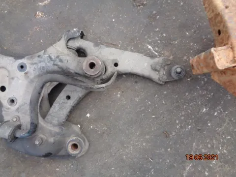 Ψαλίδι Εμπρός Δεξί για TOYOTA AVENSIS (2003 - 2006) (T250) *ΔΒ* ΠΑΛΕΤΑ 262 *225936* Ψαλίδι Εμπρός Δεξί για TOYOTA AVENSIS (2003 - 2006) (T250) *ΔΒ* ΠΑΛΕΤΑ 262 *225936*