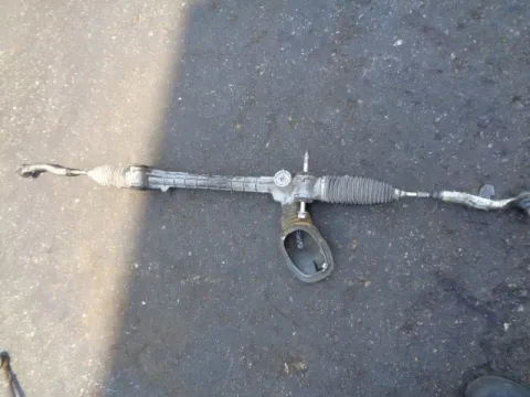 Κρεμαγιέρα Μηχανική για PEUGEOT 107 (2006 - 2009) Κρεμαγιέρα Μηχανική για PEUGEOT 107 (2006 - 2009)