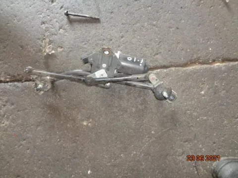 Μοτέρ Κίνησης Εμπρός Υαλοκαθαριστήρων για HYUNDAI i10 (2008 - 2011) 1100 G4HG petrol 67 Μοτέρ Κίνησης Εμπρός Υαλοκαθαριστήρων για HYUNDAI i10 (2008 - 2011) 1100 G4HG petrol 67