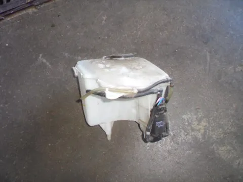 Δοχείο Υαλοκαθαριστήρων Με Μοτέρ για TOYOTA COROLLA (1997 - 1999) (A111) , (2000 - 2002) (ZE111) Δοχείο Υαλοκαθαριστήρων Με Μοτέρ για TOYOTA COROLLA (1997 - 1999) (A111) , (2000 - 2002) (ZE111)