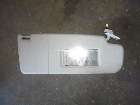Σκιάδιο Δεξί για VW GOLF (2004 - 2008) Mk5 (1K1) Σκιάδιο Δεξί για VW GOLF (2004 - 2008) Mk5 (1K1)