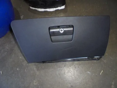 Ντουλαπάκι για BMW 3 Series (2005 - 2008) (E90-1-2-3) (E90) Sedan - 4dr *Γ* Ντουλαπάκι για BMW 3 Series (2005 - 2008) (E90-1-2-3) (E90) Sedan - 4dr *Γ*