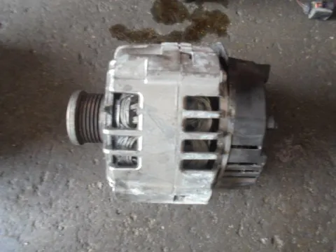 Δυναμό - Εναλλάκτης 8200162474 Diesel για RENAULT LAGUNA (2001 - 2005) (BG) (KG) Δυναμό - Εναλλάκτης 8200162474 Diesel για RENAULT LAGUNA (2001 - 2005) (BG) (KG)