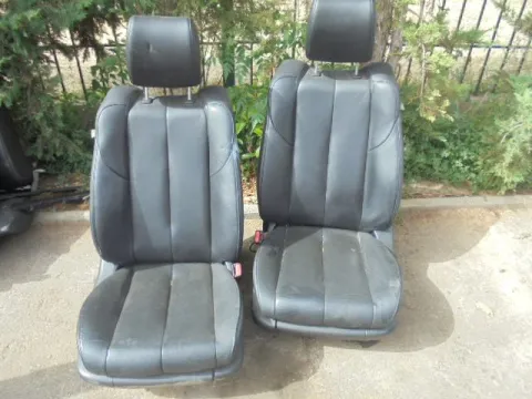 Καθίσματα Σετ Εμπρός για MAZDA CX-7 (2007 - 2010) (ER) *Α* Καθίσματα Σετ Εμπρός για MAZDA CX-7 (2007 - 2010) (ER) *Α*
