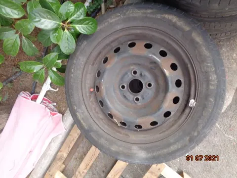 Ζαντολάστιχο 4αδα Michelin (185/60/R15) για TOYOTA YARIS (2006 - 2009) (KL9) *ΔΒ* Ζαντολάστιχο 4αδα Michelin (185/60/R15) για TOYOTA YARIS (2006 - 2009) (KL9) *ΔΒ*
