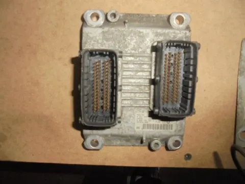 Εγκέφαλος Κινητήρα 0261207088 για LANCIA YPSILON (2003 - 2006) (843) ΤΕΛΑΡΟ 9 *243885* Εγκέφαλος Κινητήρα 0261207088 για LANCIA YPSILON (2003 - 2006) (843) ΤΕΛΑΡΟ 9 *243885*