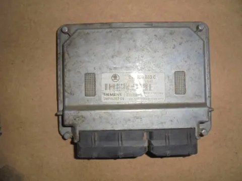 Εγκέφαλος Κινητήρα 047906033C για SKODA FABIA (2000 - 2004) (6Y) ΤΕΛΑΡΟ 4*253652 Εγκέφαλος Κινητήρα 047906033C για SKODA FABIA (2000 - 2004) (6Y) ΤΕΛΑΡΟ 4*253652