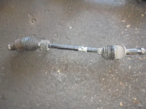 Ημιαξόνιο Εμπρός Δεξί για SUZUKI SX4 (2007 - 2009) (RW) Ημιαξόνιο Εμπρός Δεξί για SUZUKI SX4 (2007 - 2009) (RW)