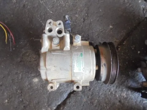 Συμπιεστής A-C (Κομπρέσορας) για HYUNDAI ACCENT (1999 - 2002) (CG) (LC) Συμπιεστής A-C (Κομπρέσορας) για HYUNDAI ACCENT (1999 - 2002) (CG) (LC)